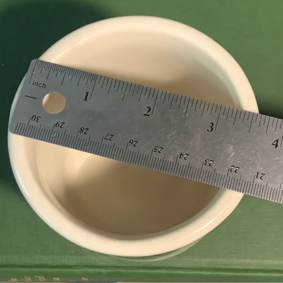 Heartstone Stoneware Hand Painted Mug Mistletoe Pattern Traditional Size Coffee - Picture 3 of 10